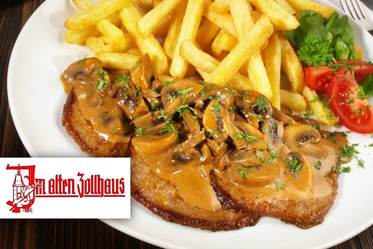 Zollhaus-Schnitzel mit frischen belgischen Fritten und Sauce nach Wahl!