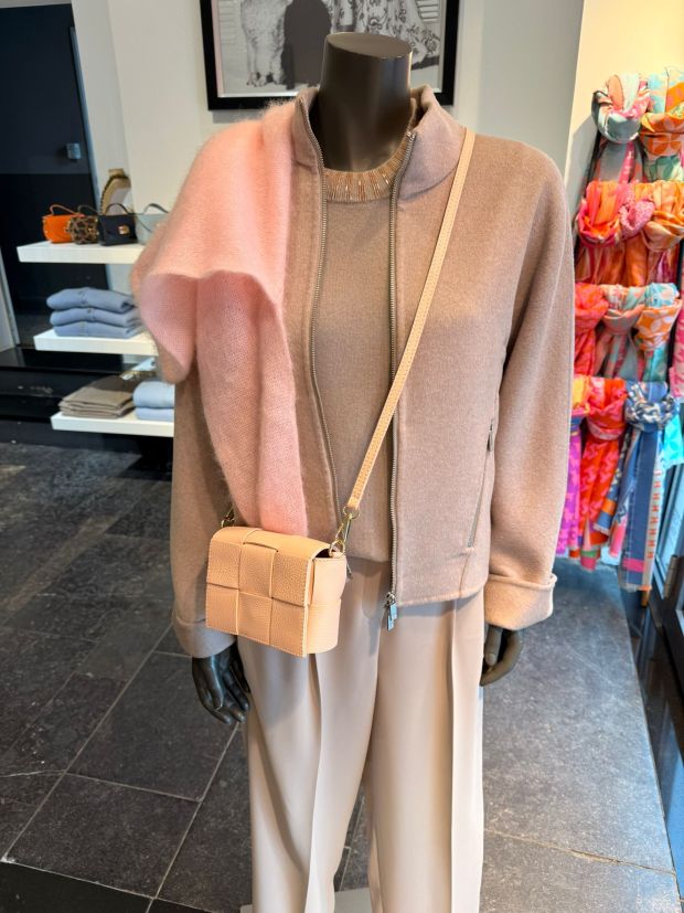 OecherDeal pr�sentiert AAMO