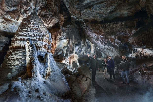 OecherDeal präsentiert die Grottes des Han