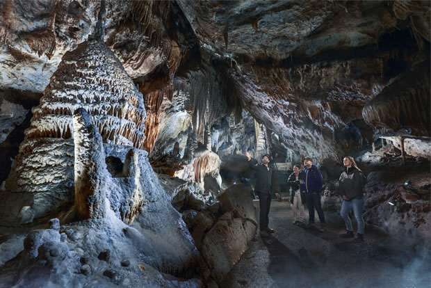 OecherDeal prsentiert die Grottes des Han
