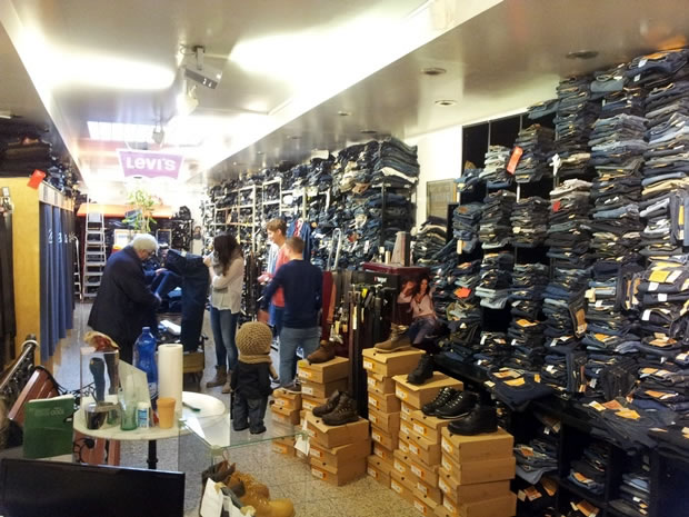 OecherDeal prsentiert die Jeans-Kiste