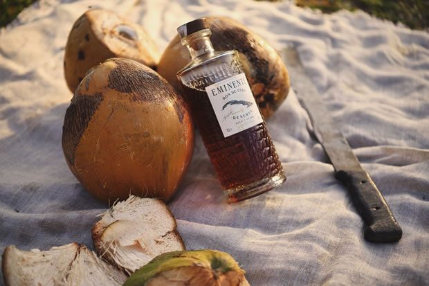 OecherDeal präsentiert Schneiderwind mit dem Premium Rum Eminente